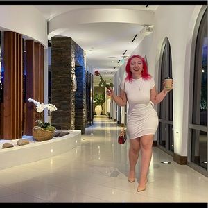 Meet your Posher, Mucha